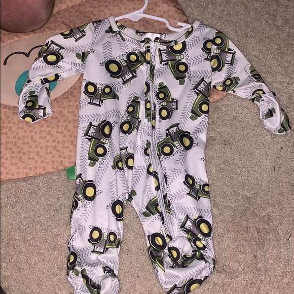 John Deere tractor pajamas - Picture 1 of 1